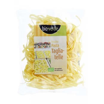 Frische Tagliatelle
